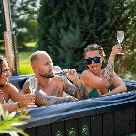 Wellness Glamping * פררוב